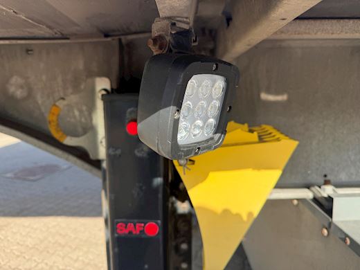 Hangler 3-aks Scandic m. hæve + skydetag Curtain-Sider - 18