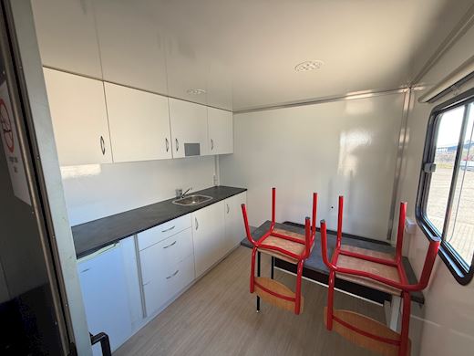 AMT 1-aks værkstedstrailer med living Special - 19