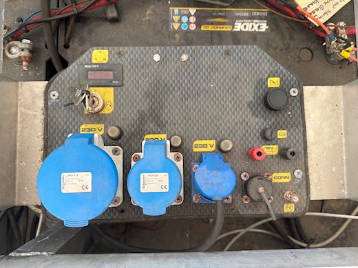 AMT 1-aks værkstedstrailer med living Special - 26