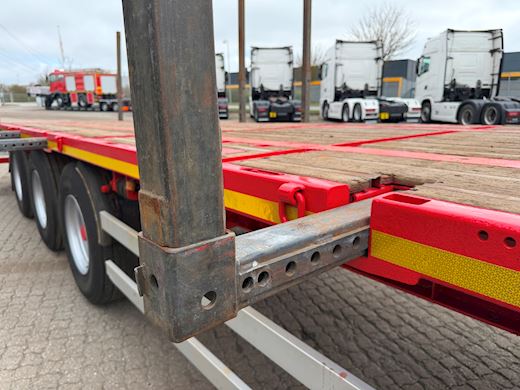 Kel-Berg 3-aks åben ligeud trailer med udtræks-kæpstokke Åben - 12