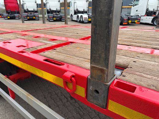 Kel-Berg 3-aks åben ligeud trailer med udtræks-kæpstokke Åben - 11