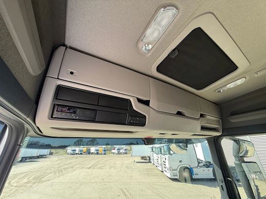 Scania R590 Tridem Hiab 24T Krog Kroghejs - 10