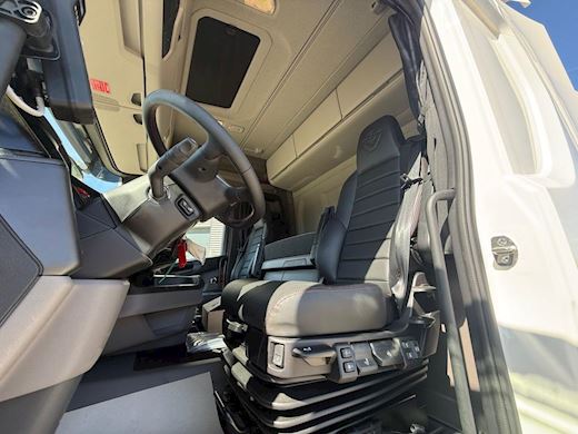 Scania R590 Tridem Hiab 24T Krog Kroghejs - 8