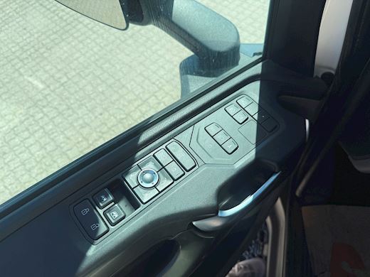 Scania P420 6x2*4 Hejs/kran - 26