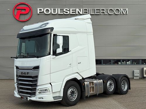 DAF XG530 FTG Twinsteer, Trækker