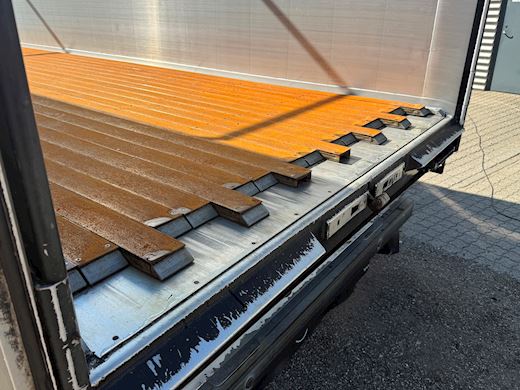 AMT 15 mtr 4-aks 105m3 Walkingfloor - 9