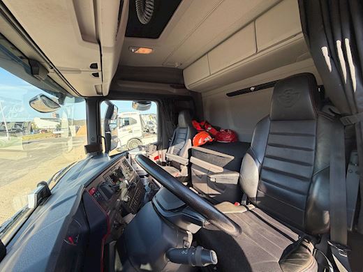 Scania R660 8x4 løftetandem Hejs/kran - 11