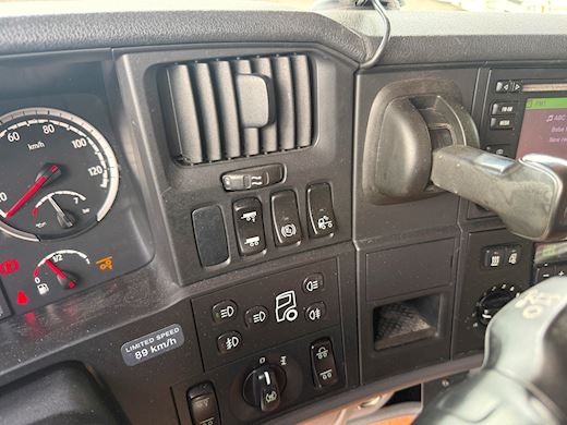 Scania R560 6x2 m. Spritzer silo opbygning Tankopbygning - 20