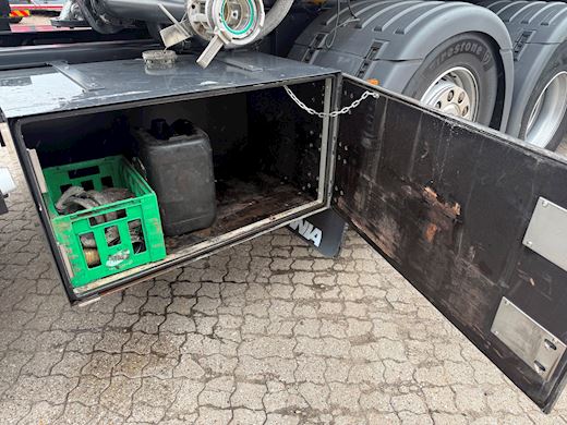 Scania R560 6x2 m. Spritzer silo opbygning Tankopbygning - 42