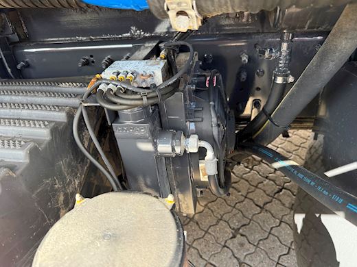 Scania P320 6x2*4 J. Hvidtved Larsen opbygning Slamsuger - 34