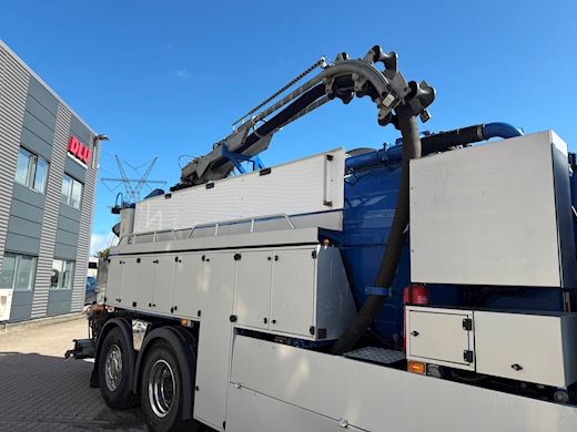 Scania P320 6x2*4 J. Hvidtved Larsen opbygning Slamsuger - 33