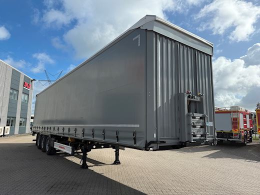Kässbohrer 3-aks gardintrailer med truckbeslag Gardin - 5