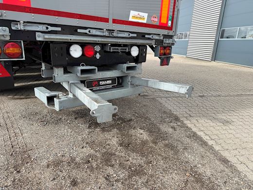 Kässbohrer 3-aks gardintrailer med truckbeslag Gardin - 10