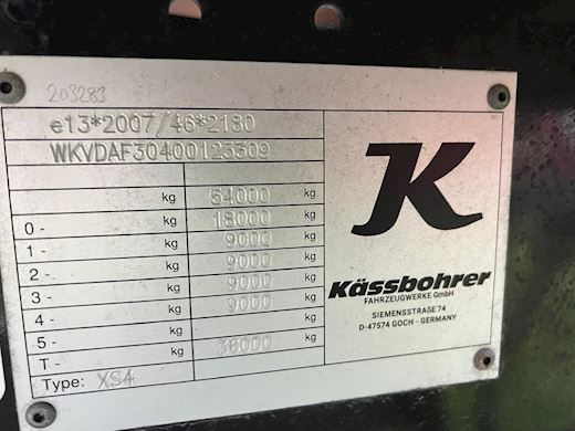 Kässbohrer 4-aks åben ligeud med truckbeslag pritsche - 9