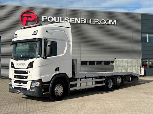 Scania R450 6x2*4, Knæklad
