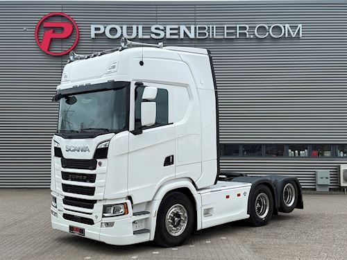 Scania 660S 6x2 Boogie, Trækker