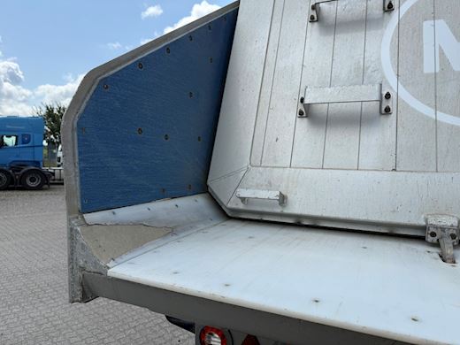 AMT 4-aks 36m3 letvægt tiptrailer m. automatpresenning Tip - 7