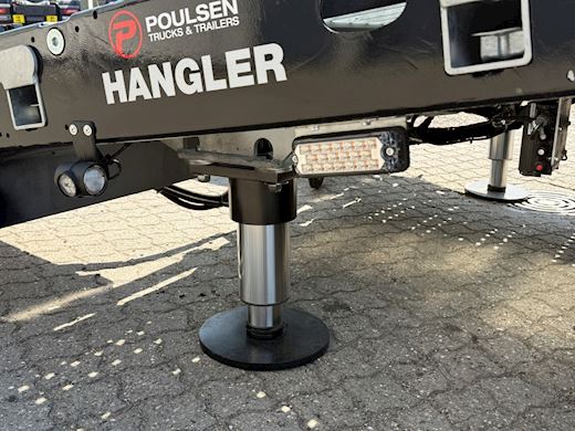 Hangler 3-aks AgroLine maskintrailer med hjulbrønde Maskintrailer - 16