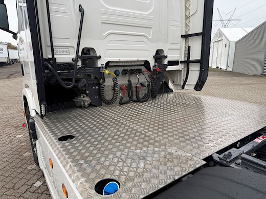 Scania R660 6x2 m. hydraulik Tractor unit - 6
