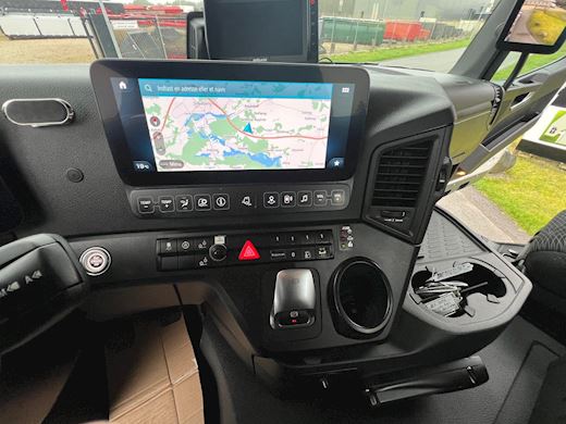 Mercedes-Benz Arocs 3253 8x4*4 Hejs/kran - 29