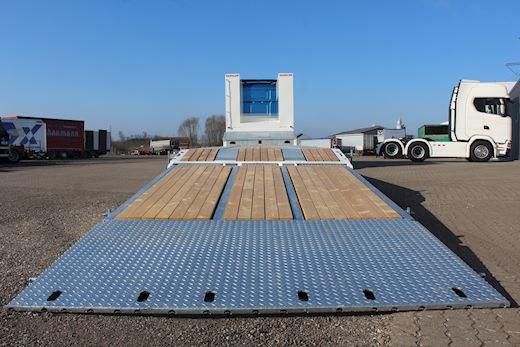 Hangler Heldækkende 4,2m rampe Maskintrailer - 12