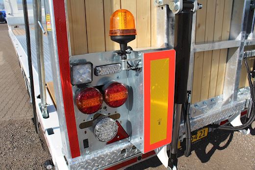 Hangler Heldækkende 4,2m rampe Maskintrailer - 13